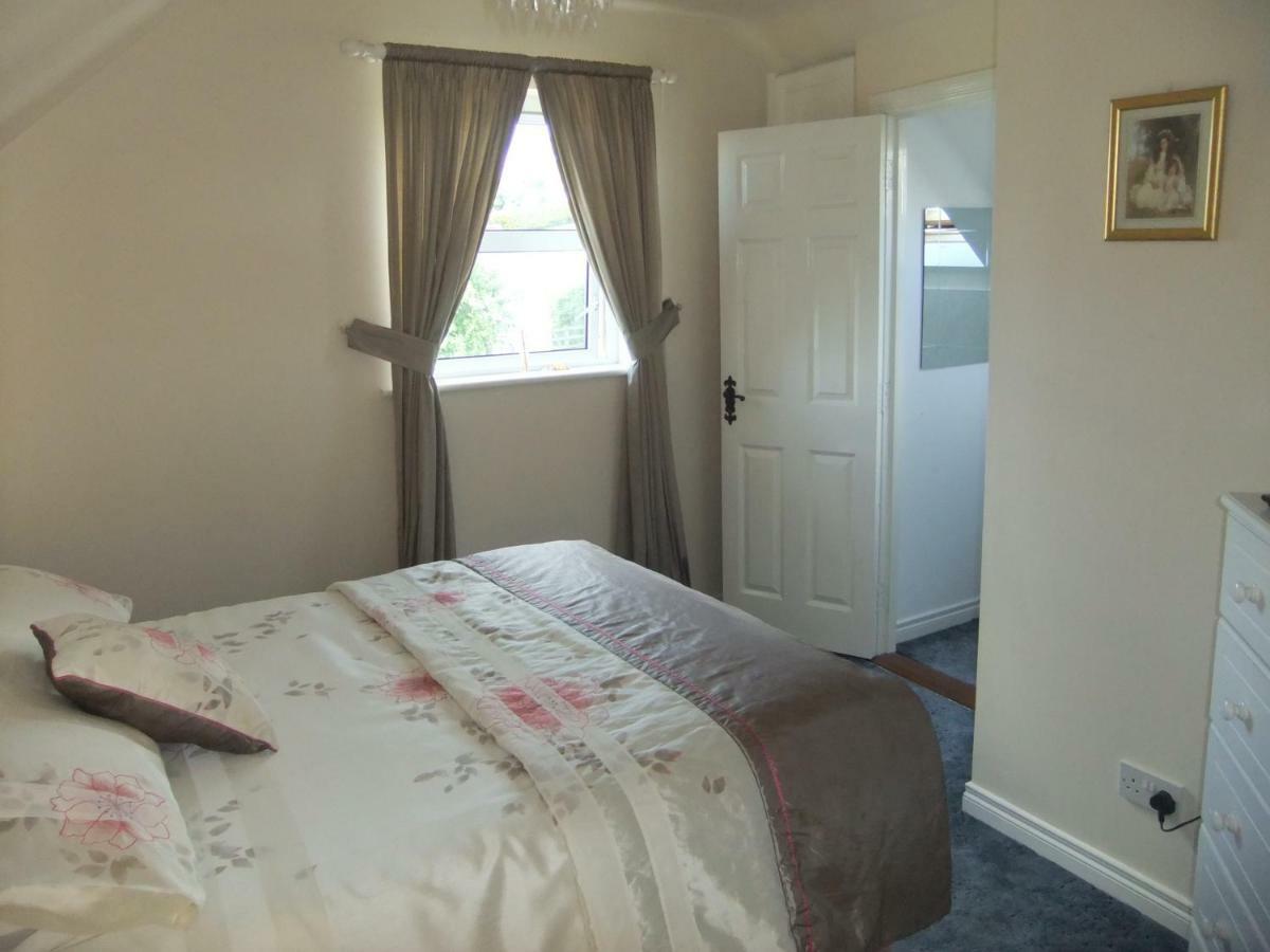 לינה וארוחת בוקר Manorcunningham Daleview House מראה חיצוני תמונה